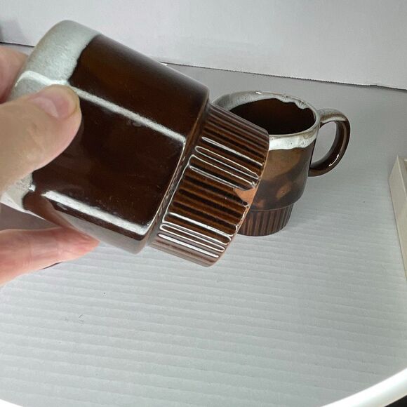 Lot of 4 drip glaze stackable Midcentury cups Japan chip - Picture 6 of 6